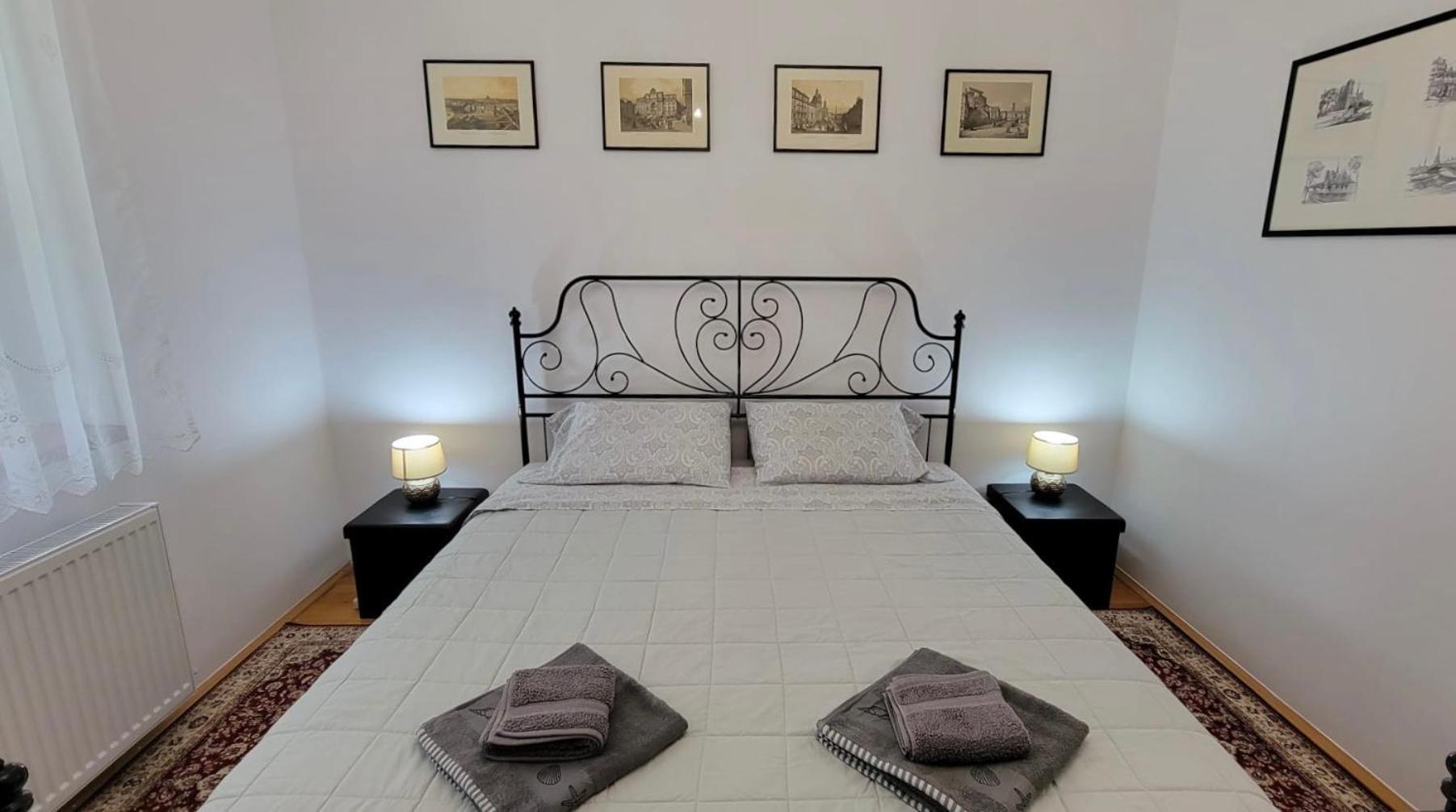 Traveler'S Retreat Apartment Брашов Екстериор снимка