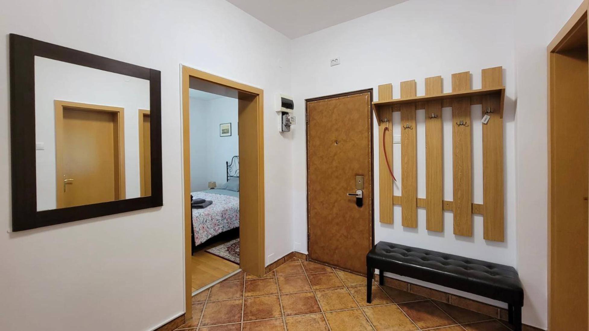 Traveler'S Retreat Apartment Брашов Екстериор снимка